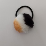 三毛猫柄ポンポンヘアゴム
