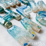 【世界に一つだけ】ゆらゆら海のイニシャルキーホルダー