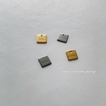 いず様　小ロットからok!10枚〜　ブランドタグ　ロゴプレート　アクセサリーパーツ