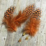 ホロホロ鳥 羽 オレンジ 10枚セット 3-5cm 金具付き