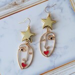 ユニークな顔とゴールドの星ピアス✳イヤリング