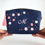 桜の刺繍ポーチ《選べるイニシャル》マチあり コスメ 両面刺繍 