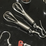 泡立て器ピアス
