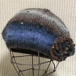マニッシュカラーのネップ入り♪ミックスヤーンで編んだシンプルベレー帽🐏col.5 /コサージュ無しのお値段です。コサージュ付きはオプションでお選びください/再販