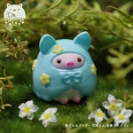 ブタ レジン 着ぐるみブーブー 花柄さん 手乗りオブジェ