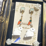 兎年♡ うさぎと人参のクローバーチェーンイヤリング✩.*˚