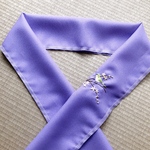 刺繍半衿　メジロと桜