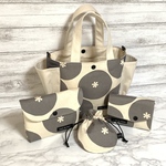 Ｇ★HappyBagSet☆＊丸花柄＊グレー＊サイドポケットトートバッグ＊ポーチ＊コンパクト財布＊ミニ巾着