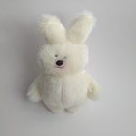 フサフサウサギの小さなぬいぐるみ(白)　⑦