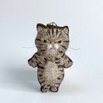 ③おともだちキジトラ猫チャーム　バッグチャーム　刺繍