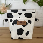 消臭✳︎防水のマナーポーチ★牛さん柄白黒
