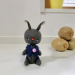 Fooの気まぐれ作品『フェルト仕立ての黒うさぎちゃん♪