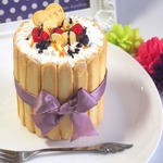 実物大！フルーツたっぷりシャルロットケーキ♪