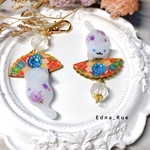 雅🪷にゃんこのミニキーホルダー 🐈 ブルーアイ🐾送料無料 レジン じゃれ猫 和風