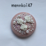 刺繍ブローチ