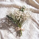 再再再販♡かすみ草とユーカリのsimple**miniスワッグ