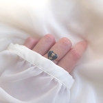 ♡新作♡ vintage rose ヴィンテージローズハートリング C  (ダークネイビー・11号～の一般的なフリーサイズ)