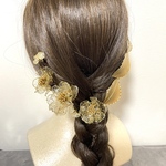 お花のヘッドドレス　ゴールド　～ディップアート～