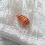 陶土のチョココロネ（陶土ブローチ）
