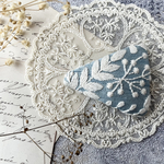 【再販】［ブルー］インド刺繍リボン　ぱっちんピン　ぱっちんどめ　ヘアアクセサリー