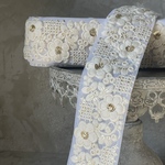 [実物のお色味と違う場合があります] インド刺繍リボン　花　インド刺繍　スパンコール　刺繍リボン　リボン　りぼん　※10月8日よりゆうパケットにて発送