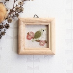 新作🌟刺繍ミニフレーム＊梅とうぐいす