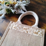インド刺繍の麻バッグ【ﾎﾜｲﾄ】