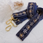 インド刺繍リボン　ショルダーベルト　スマホストラップ