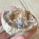 大地の恵みで浄化する/水晶ジオード/天然石/パワーストーンブレスレット/ﾊﾟﾜｰｽﾄｰﾝ/ﾊﾟﾜｰｽﾄｰﾝﾌﾞﾚｽﾚｯﾄ
