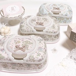 【New🌻🦌/夏季限定】おしりふきケース〈メルヘンの森/ピンク〉♡コロンと可愛い♡リバティ♡出産祝いにもおすすめ♡リバティ♡エッタ♡