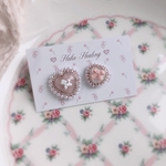 プードルリボン🐩🎀  刺繍ビーズ  ピンク ピアス イヤリング