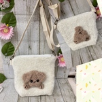 トイプードルのモコモコポシェット