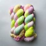 手染め糸 ソックヤーン 100g【132】エクストラファインメリノ