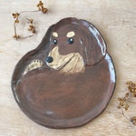 ダックス犬のプレート皿（チョコタン）