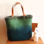 【ki様オーダー品】フェルトのグラデーショントートバッグ（グレー） 
