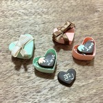 バレンタイン　ミニチュアハートチョコ