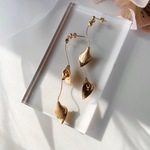 Calla lily〜カラー〜 ピアス　イヤリング　ブライダル　ウェディング　