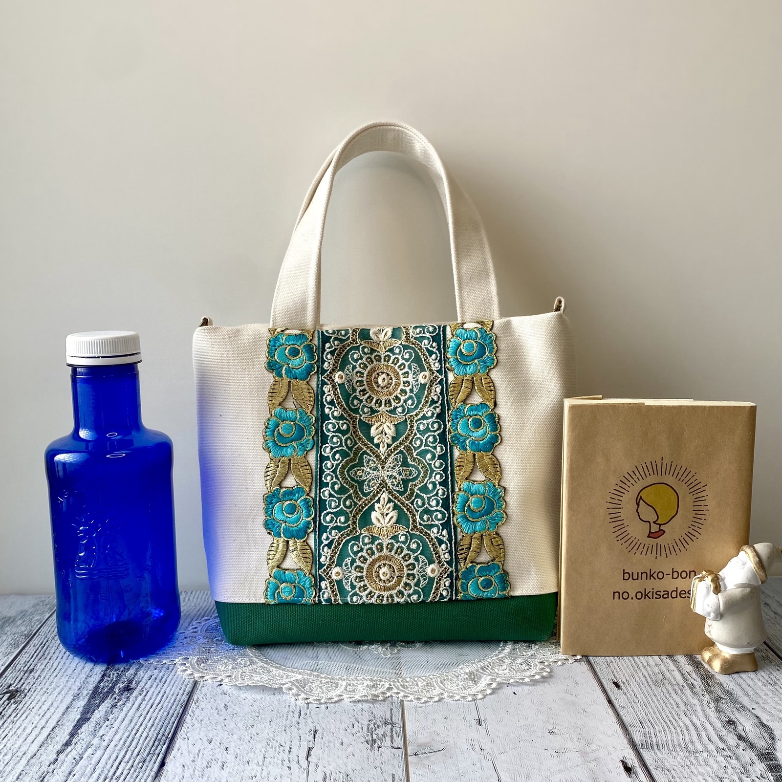 インド刺繍リボン 青い薔薇レースのトートバッグ - muika.neko | minne