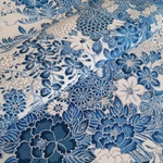 🐇藍色 加賀友禅花模様 正絹縮緬地 長濱ちりめん【100cm×36cm】反物より裁断 和布 生地 はぎれ リメイク素材 silk100%