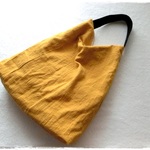 マスタードイエローハーフリネンのワンハンドルバッグ