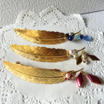 人気再販‼︎【3カラーから】キラキラ フェザー 羽バレッタ