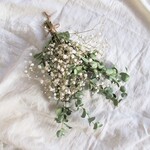 再再販*ユーカリとかすみ草のふわっとスワッグ　ドライフラワー　ミニスワッグ