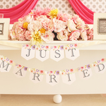 JUST MARRIED 2段 フラワーガーランド