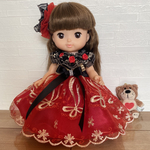 【送料無料】メルちゃんソランちゃんレミンちゃん赤と黒のサテンドレスに赤の刺繍レース、頭飾りのセットです