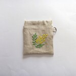 10㎝バネ口金のミニポーチ　ミモザの刺繍