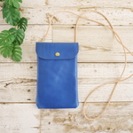 イタリアンレザー スマホポーチショルダー斜め掛けタイプ サコッシュ 縦型  ブルー Iphone bag