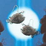 チョウチンアンコウ蓄光ピアス/イヤリング