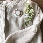 刺繍ブローチ