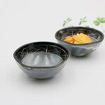 小鉢（グレー　ﾓﾉﾄｰﾝ　ライン）手描き　