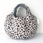 ぺったんこまるbag  ダルメシアン柄✖️アッシュグレー